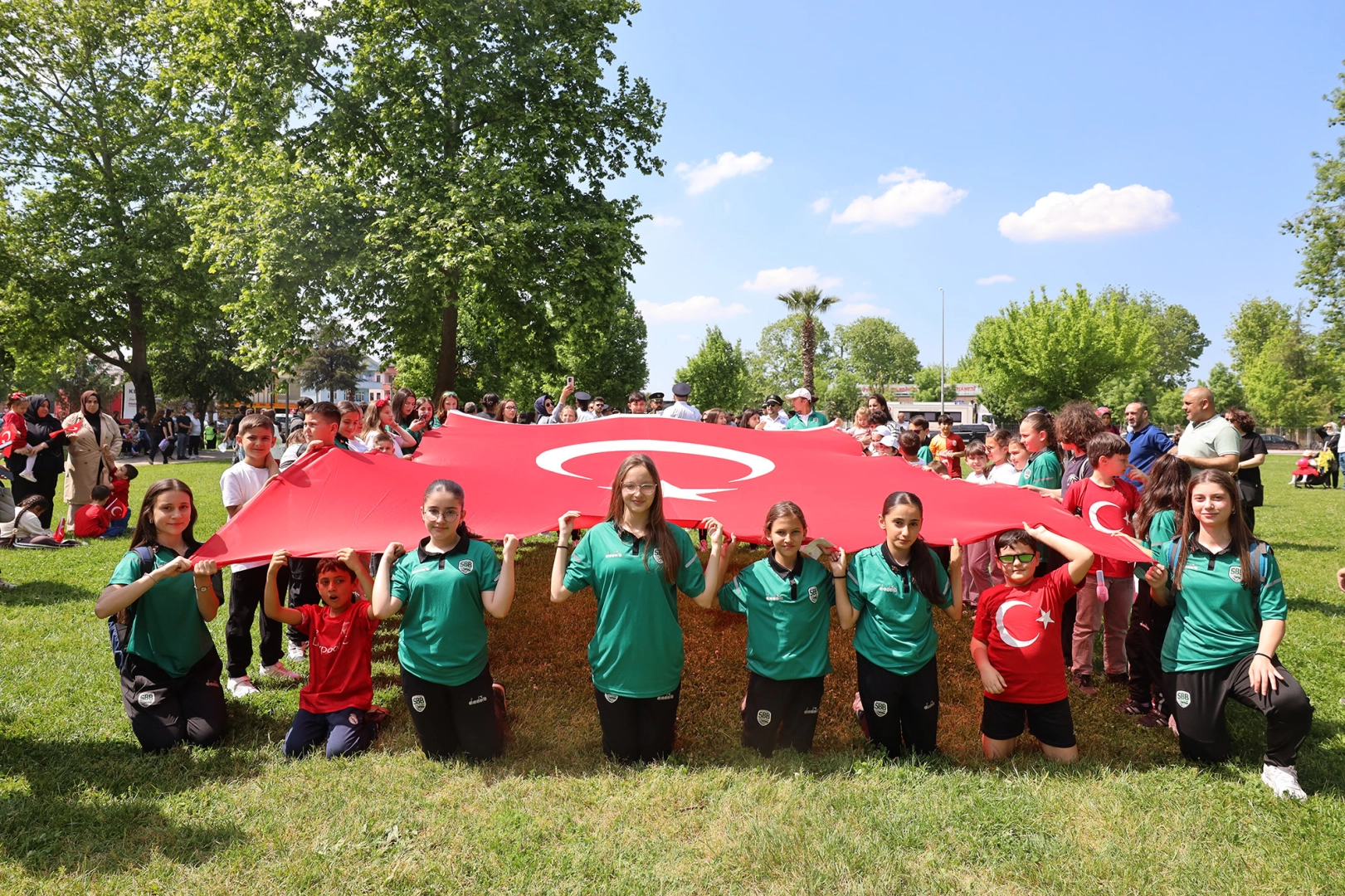 Sakarya Aziz Duran Parkı’nda 19 Mayıs coşkusu yaşandı