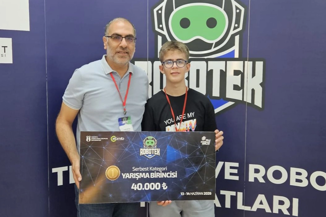 ROBOTEK Olimpiyatları’nda Sakaryalı Öğrenciden Büyük Başarı